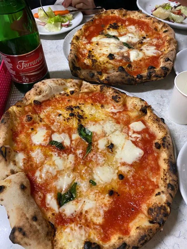 ピッツエリア エ トラットリア ダ イーサ （Pizzeria e trattoria da ISA）