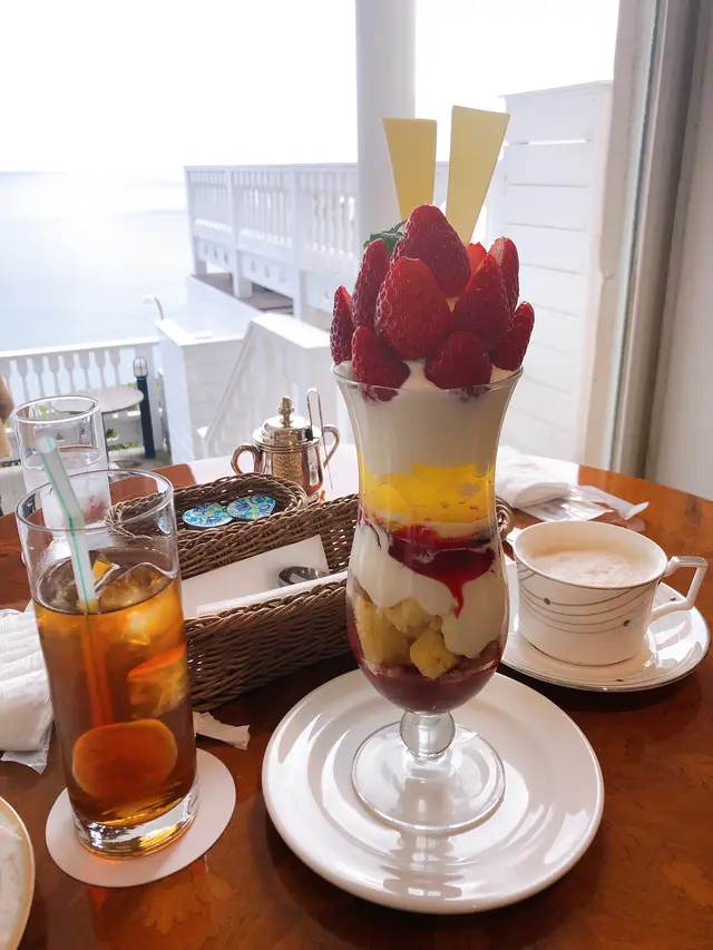 【閉業】葉山ホテル音羽ノ森 カフェテラス