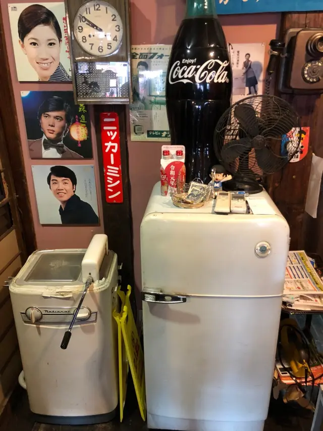 駄菓子屋チロリン村