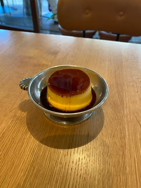 WHITE GLASS COFFEE （ホワイトグラスコーヒー）