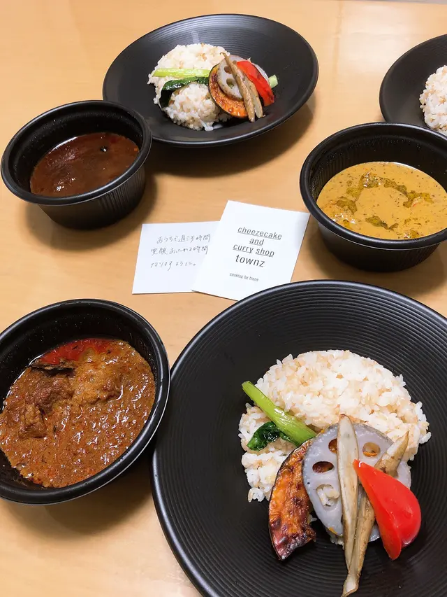 cheezecake and curry shop townz（チーズケーキとカレーの店 タウンズ）