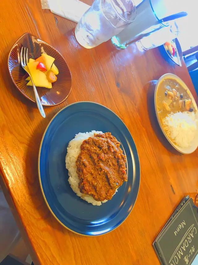 カレー屋CARDAMON