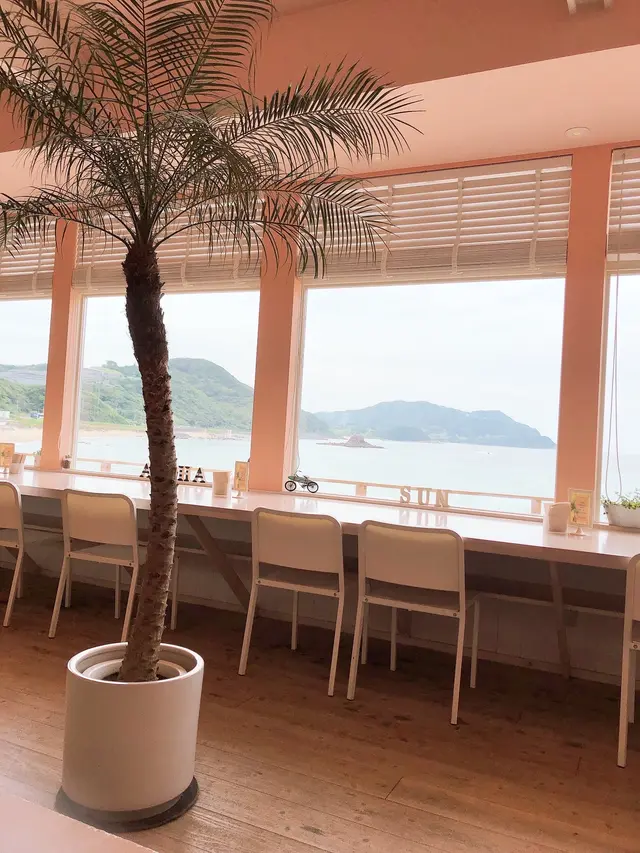 SURF SIDE CAFE