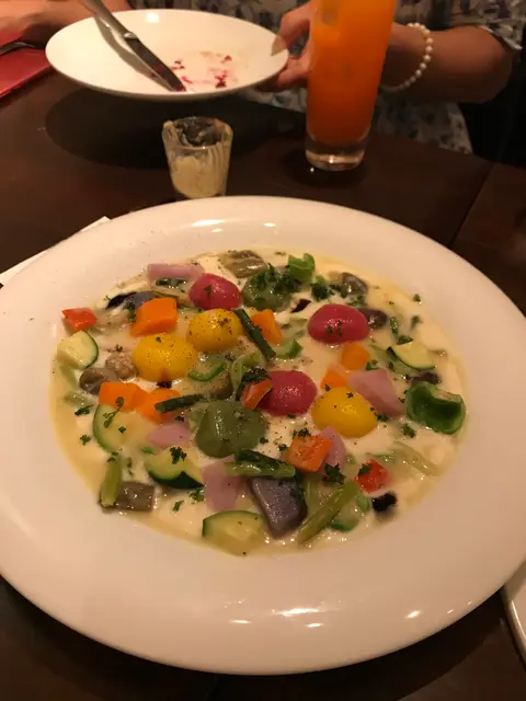 カーポラヴォーロ (CAPOLAVORO)