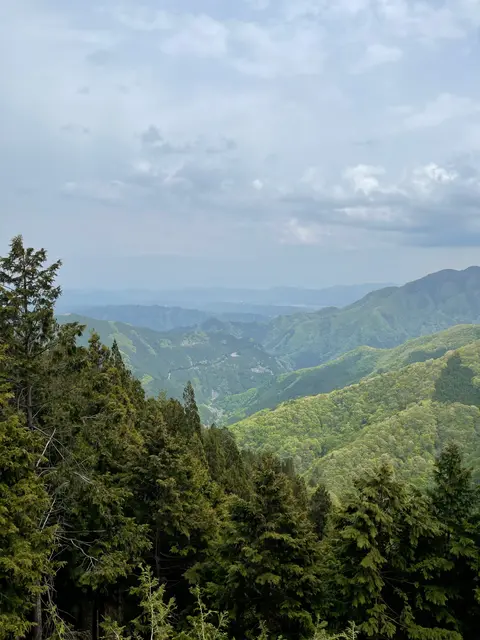 三峰神社 奥宮遥拝殿（見晴台）