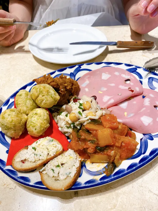 L'Antica Pizzeria da Michele 横浜(アンティーカ ピッツェリア ダ ミケーレ 横浜)