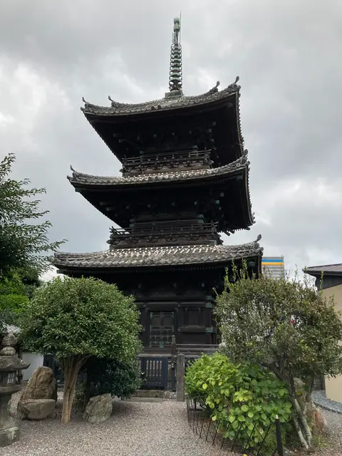 龍原寺三重塔