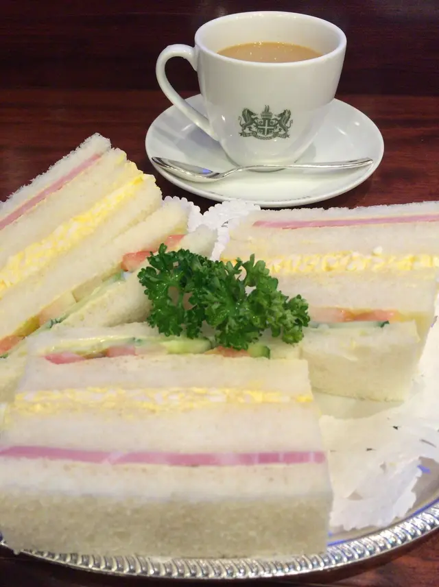 イノダコーヒ 東京大丸支店