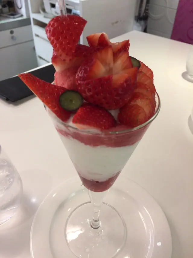 新宿本店 タカノフルーツパーラー