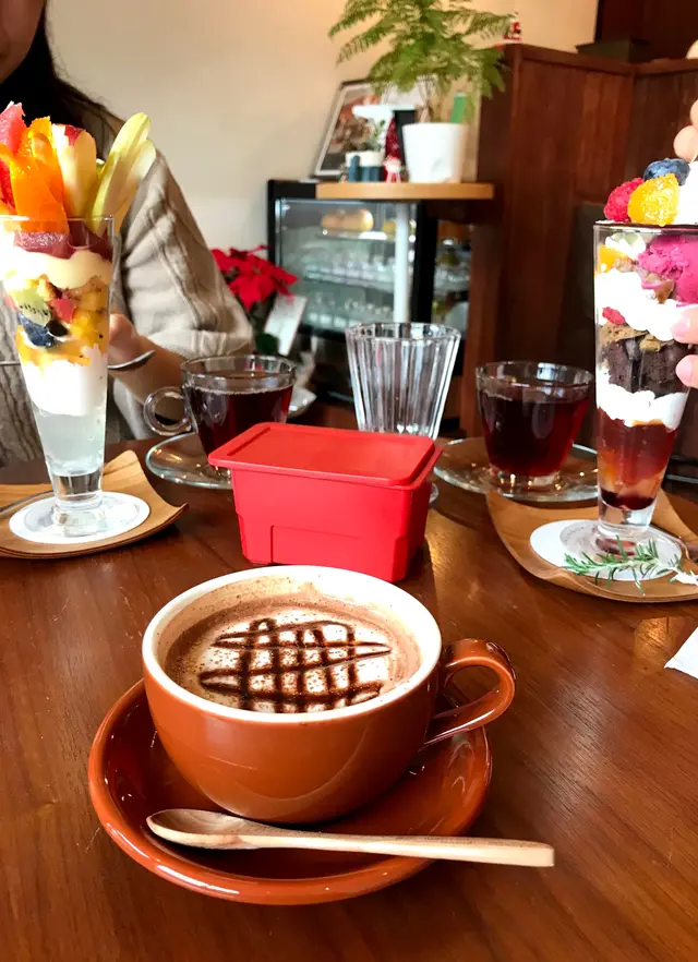 コーヒーとパフェのお店 Kurocafe