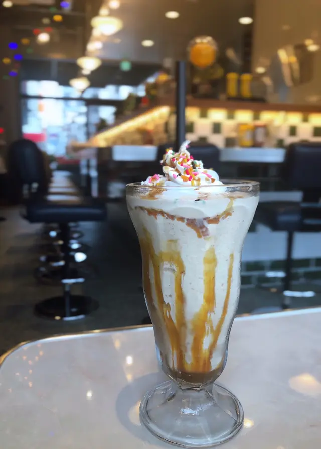 Shake Tree Diner