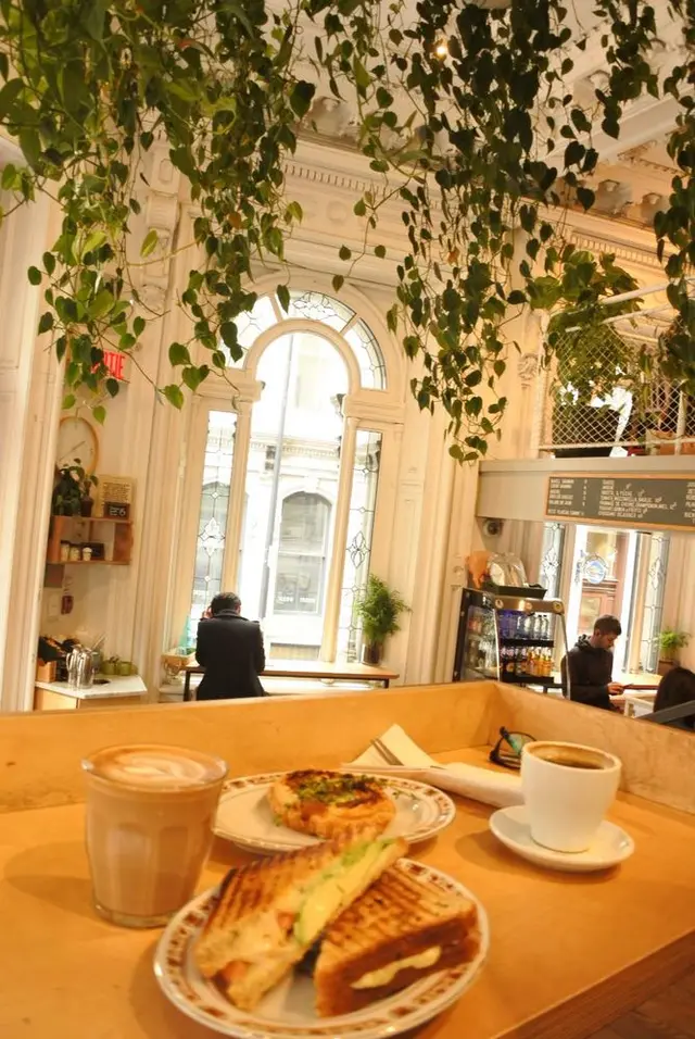 モントリオール