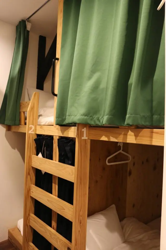 Hostel YUIGAHAMA + SOBA BAR