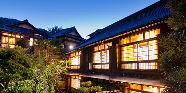 文化財に泊まって歴史とワインに酔う。おじさま好みの中伊豆旅。