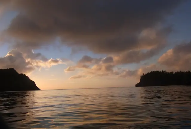 夏こそ行きたい！小笠原父島で最高の夕陽と星空を