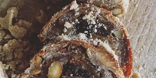 クリスマスを楽しむ、東京の美味しいシュトレンの旅