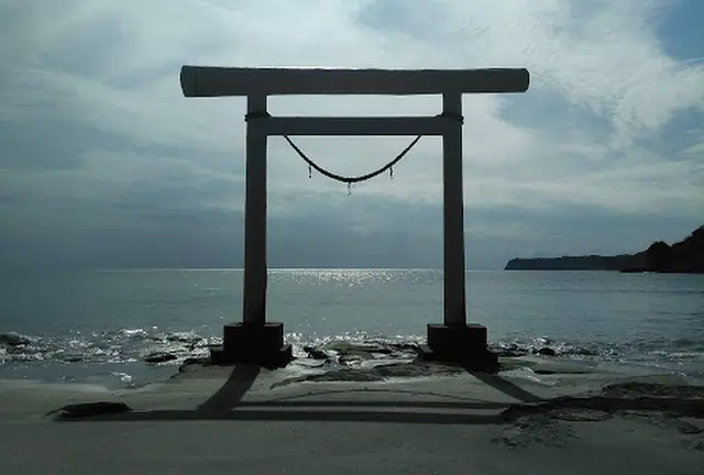 【勝浦市】神々しい秋の鵜原海岸