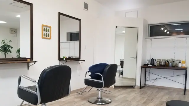 髪に優しい白髪染め体験とおいしいケーキの休日