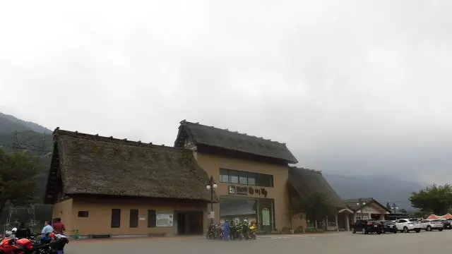 ユネスコ世界遺産「白川郷」をぶらり歩き