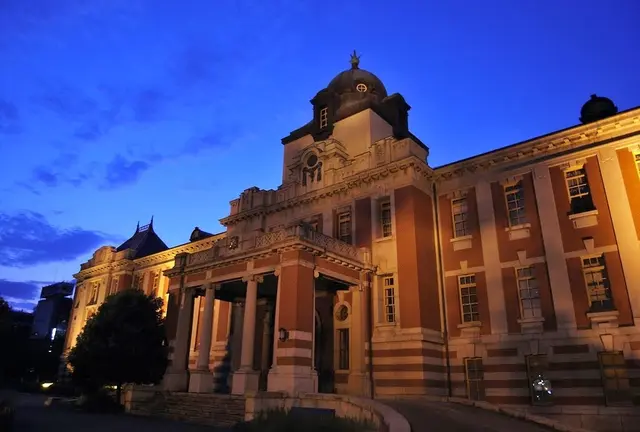 名古屋市役所周辺！歴史的建物を巡る散歩旅