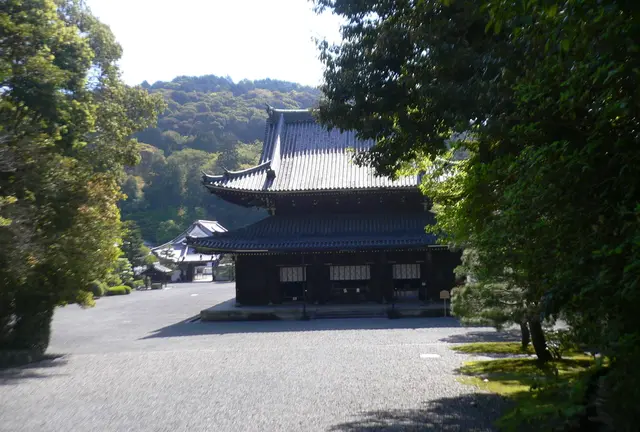 京都、”美人祈願”＆”写経体験”のお寺、泉涌寺へ