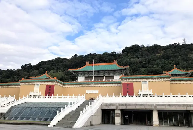 ちょっとDeep台湾　中国の至宝が並ぶ・故宮博物院北院と故宮周辺の文化と歴史スポットを巡る１日旅