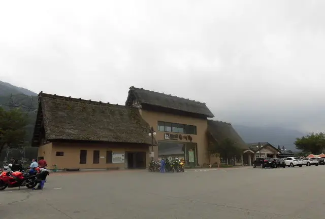 ユネスコ世界遺産「白川郷」をぶらり歩き