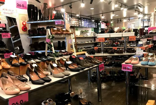 モデルサイズの皆様へ・・・25.5cm位の婦人靴取扱店マップ