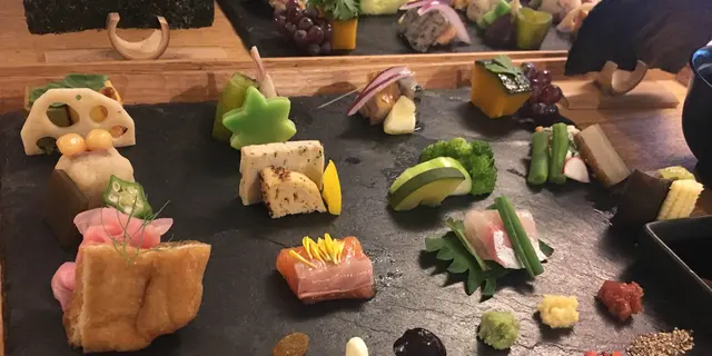 今人気の京都のお店でおいしいグルメ&スイーツを堪能する旅