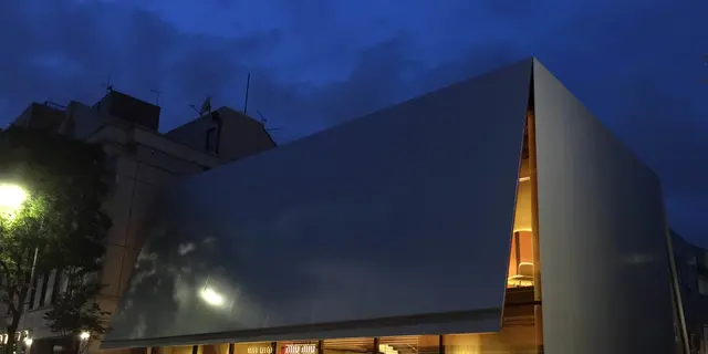 まるで「建築」博物館！表参道青山ショップをデザイン散歩