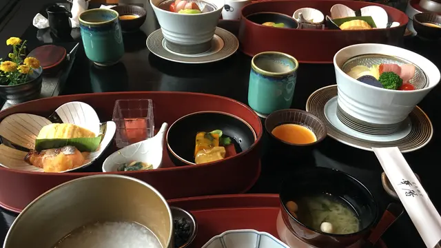 有馬温泉で食べ歩き♨️六甲山で神戸の夜景も満喫する旅