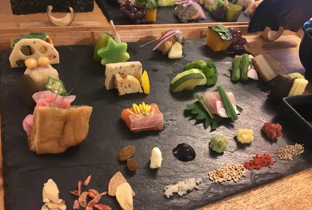 今人気の京都のお店でおいしいグルメ&スイーツを堪能する旅