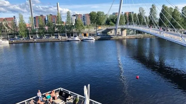 フィンランドの湖水地方を街歩き　ヘルシンキから日帰りタンペレ