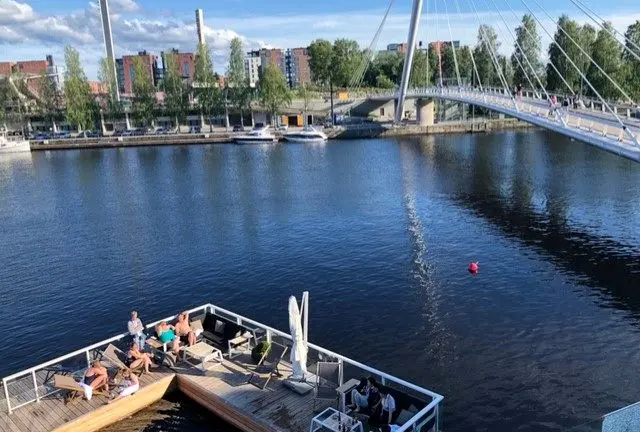フィンランドの湖水地方を街歩き　ヘルシンキから日帰りタンペレ
