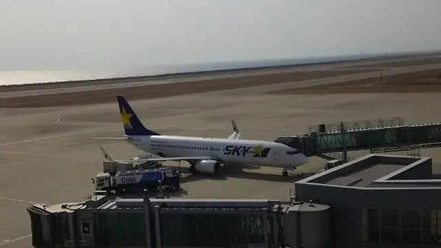 神戸ポートアイランドで、こどもたちがにっこり笑顔