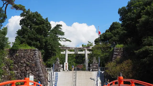 ［甲府］武田神社を参拝したら甲府駅周辺で まち歩き～