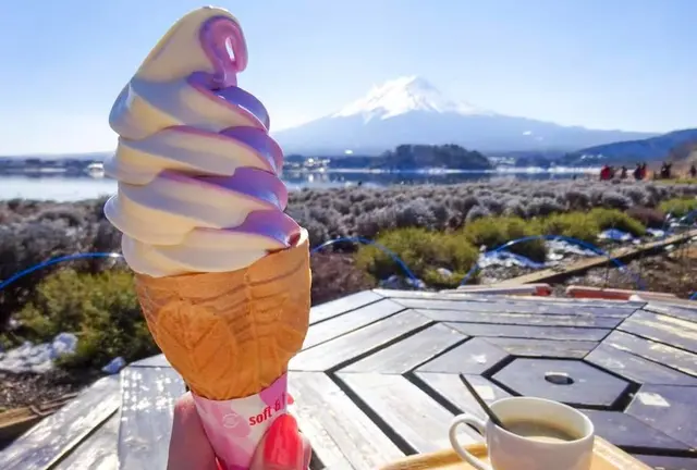 【富士山の見えるカフェ】絶景テラスでコーヒータイムを。ドライブで寄りたい周辺の観光スポットもご紹介！