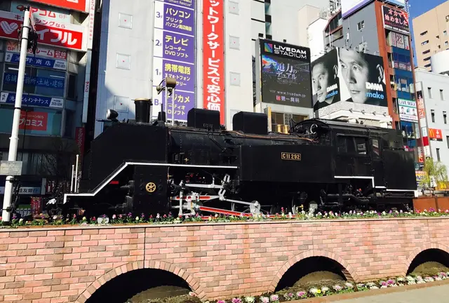 童心を取り戻す？！オトナの新橋散歩。