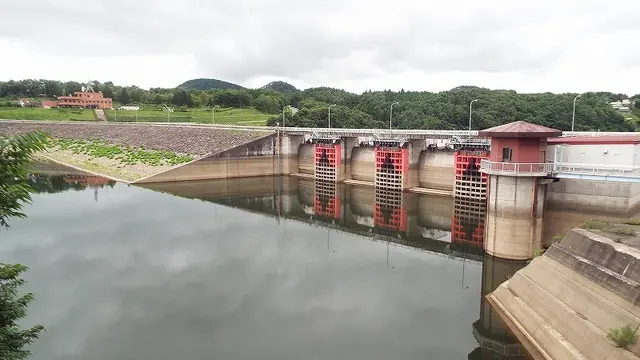 ダムってあんまり関心なかったけどいざ実物を見ると意外と迫力があっていいもんですね