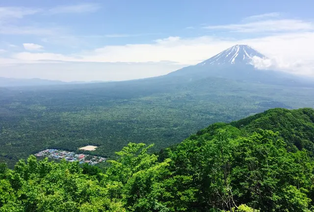 ▼ 精進湖 のんびり散歩 ▲
