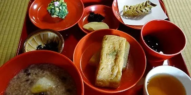 京都妙心寺～小豆粥を味わい、障壁画を見る～