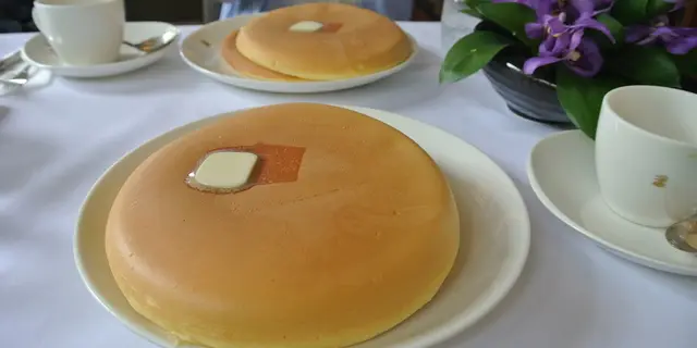青山・六本木で美味しい散策をして、KITTEでセンスのいいお買い物を♪