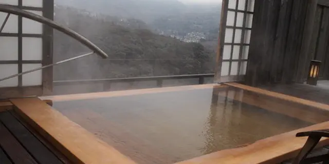天空露天風呂と和のオーベルジュで愉悦の時間を♪