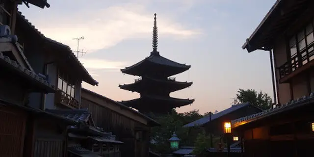 東山のお寺と食べ物を満喫プラン