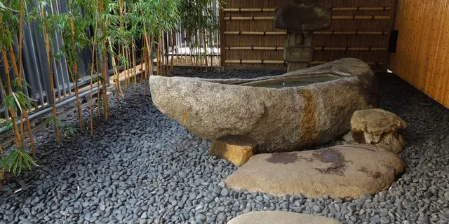 【日本にいながらアジア旅行？】日本庭園を飛び出し→韓国、タイ、台湾グルメ散歩