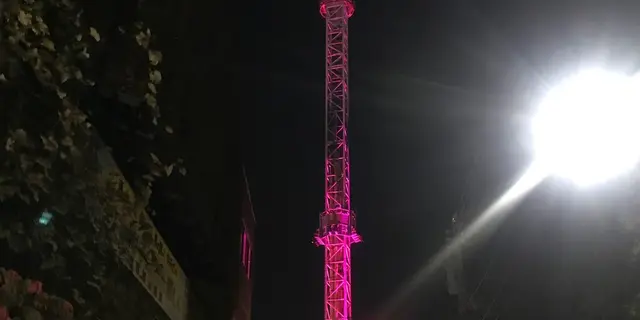 浅草を夜歩く