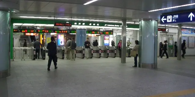 横浜に落語を聞きに行く