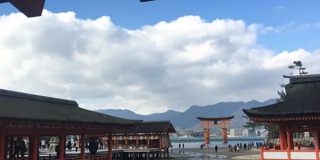 日帰りでサクッと【厳島神社】へ！グルメも満喫プラン♬