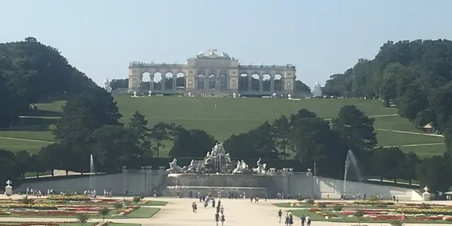 ハプスブルク家の歴史旅