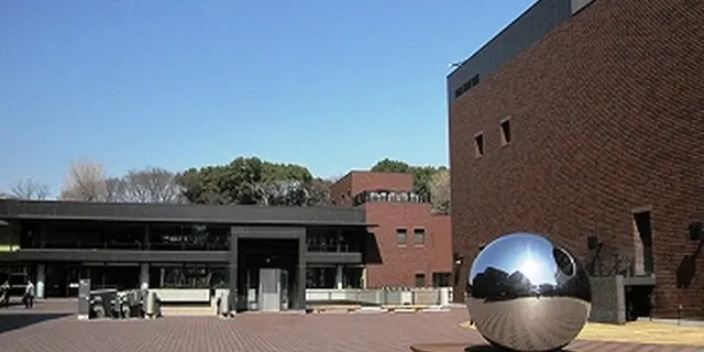 没後50年 藤田嗣史展へ